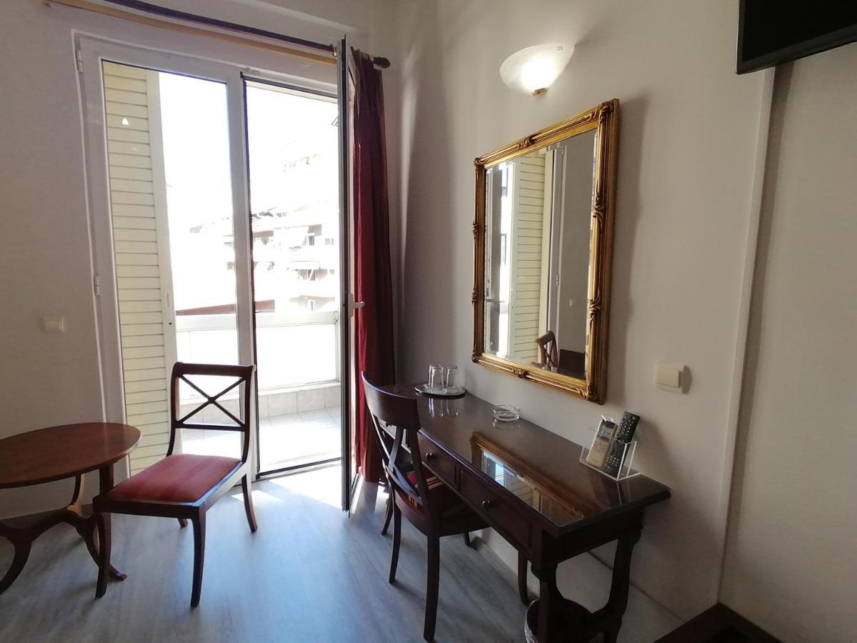 Hotel Galaxias Agrinio Luaran gambar